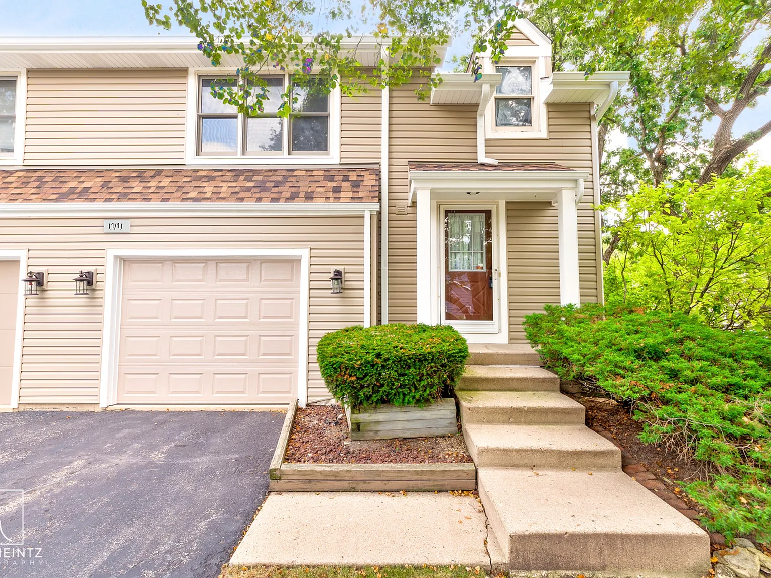 2 bed, 2.5 bath, 1530 sqft, $2,350 — Photo 3