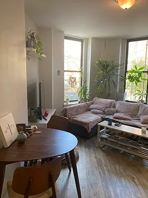 Rented by RV Realty | media 7