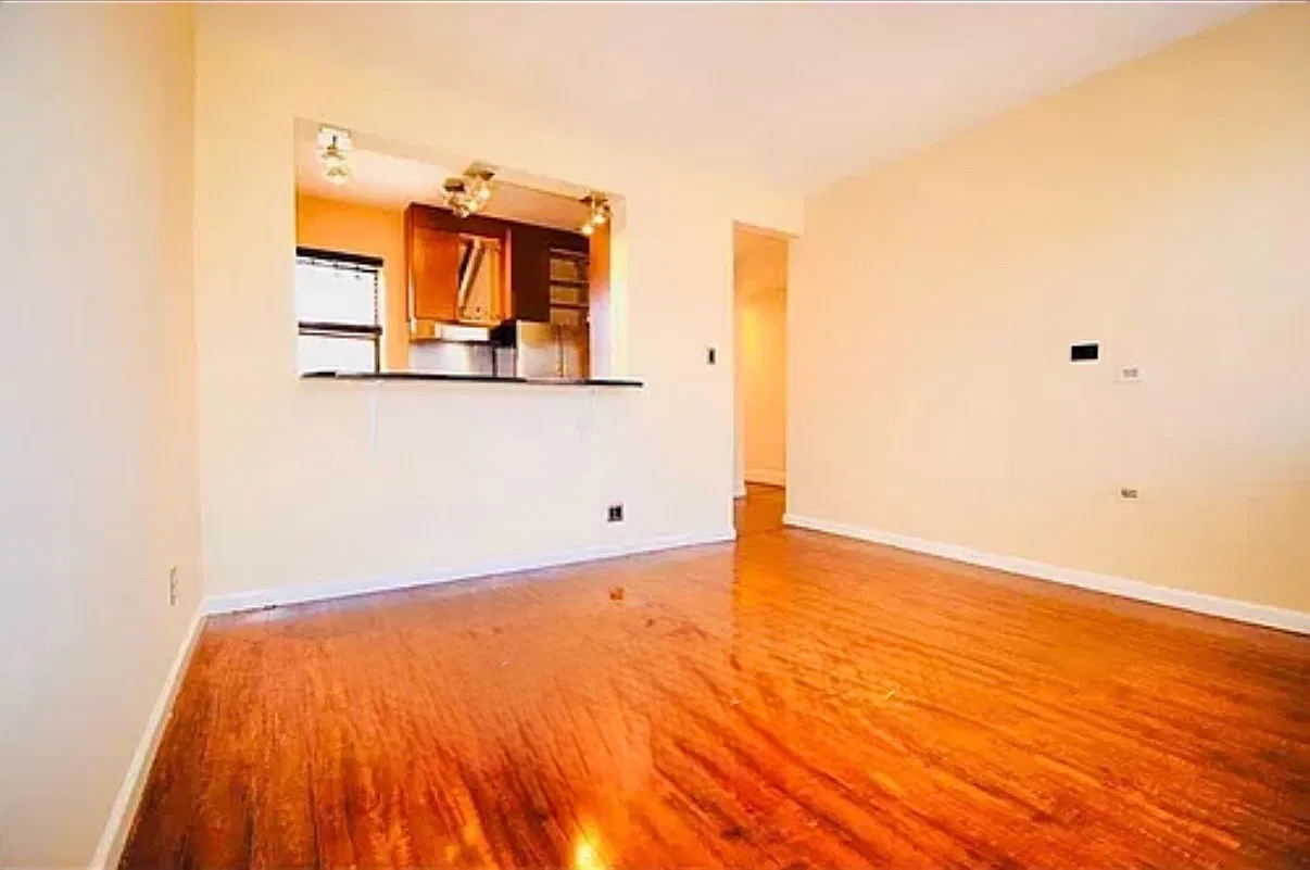 2 bed, $2,600 — Photo 2