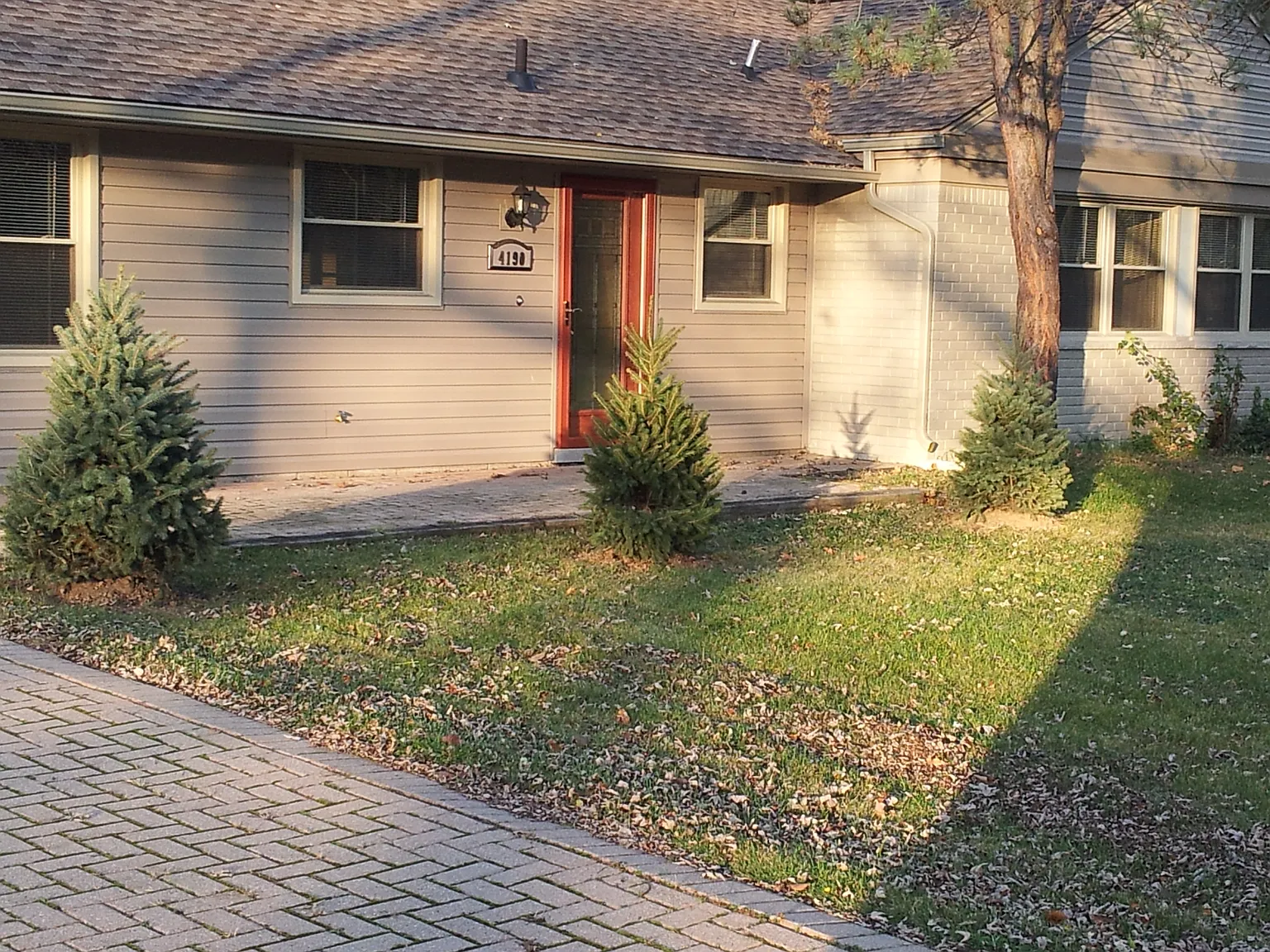 4190 Walnut Hill Dr photo 1