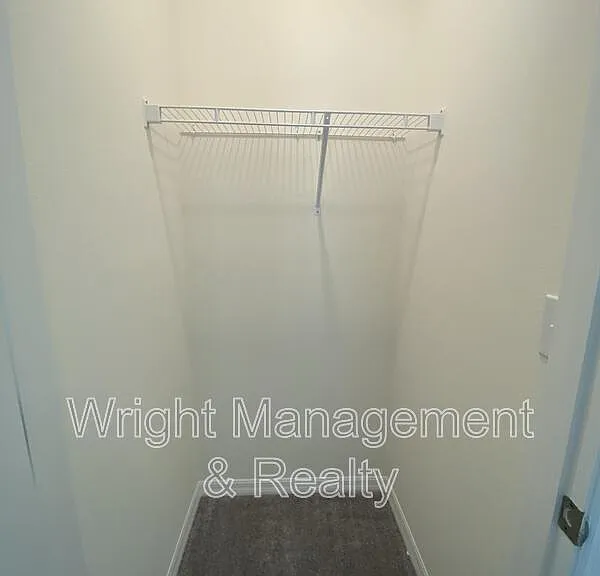 2906 Suncoast Plains Dr — Photo 15