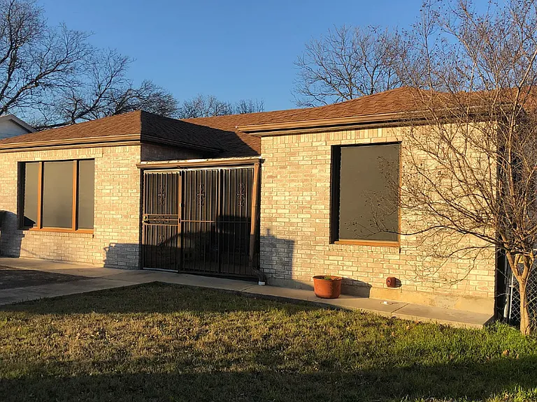 809 Evetts Rd — Photo 1