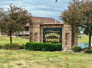 40 Jasons Point, Highland, IL 62249