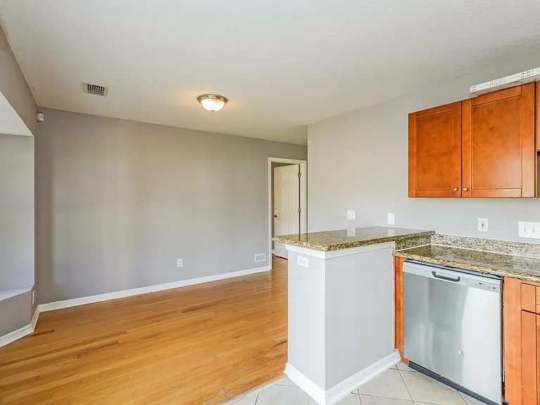 15017 Deer Meadow Dr — Photo 7