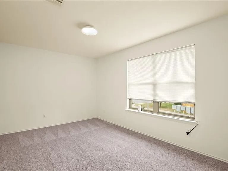2204 Cottontail Dr — Photo 30