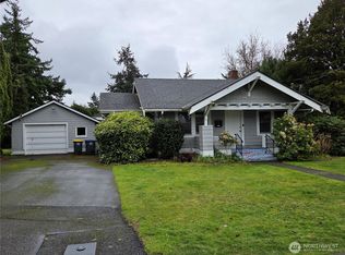 1521 E Victor St, Bellingham, WA 98225