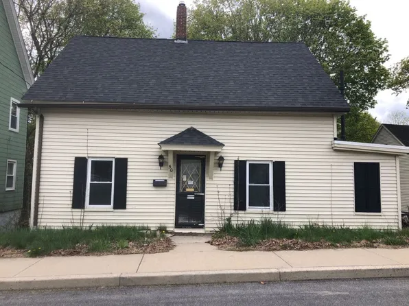 50 Green St, Putnam, CT 06260
