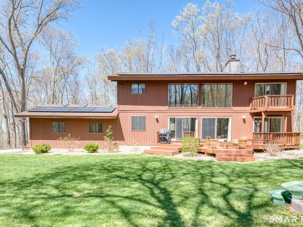 129 Sawmill Brook Lane, Mansfield, CT 06250