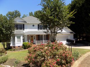 9 Foxtrail Ct, Simpsonville, SC 29680