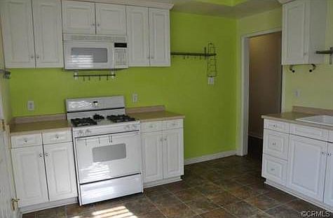 5th image of 3751 N Weston Pl