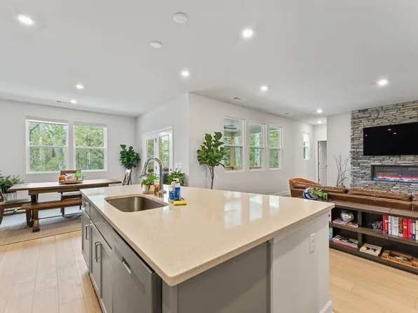 4242 Milano Ct, Murfreesboro, TN 37128