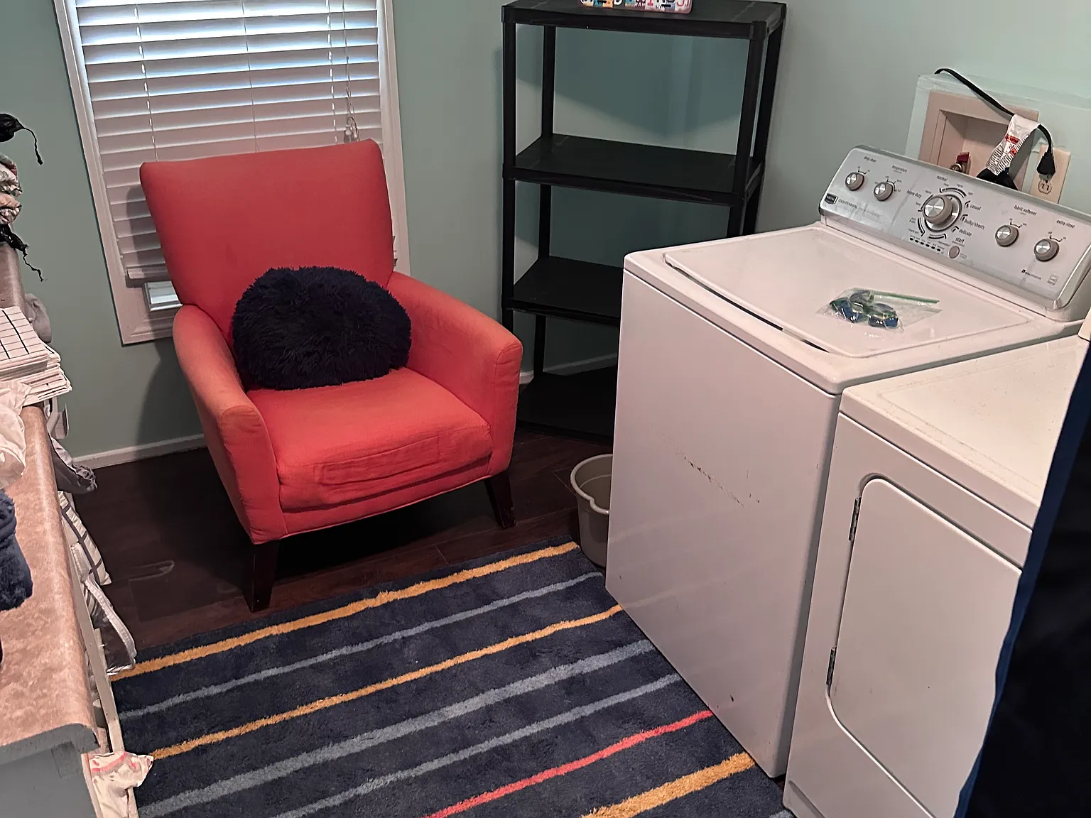 6 bed, 2657 sqft, $650 — Photo 4