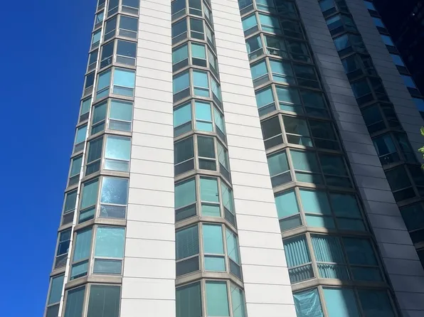 195 N Harbor Dr APT 5104, Chicago, IL 60601
