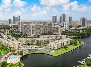 801 Three Islands Blvd APT 509, Hallandale, FL 33009