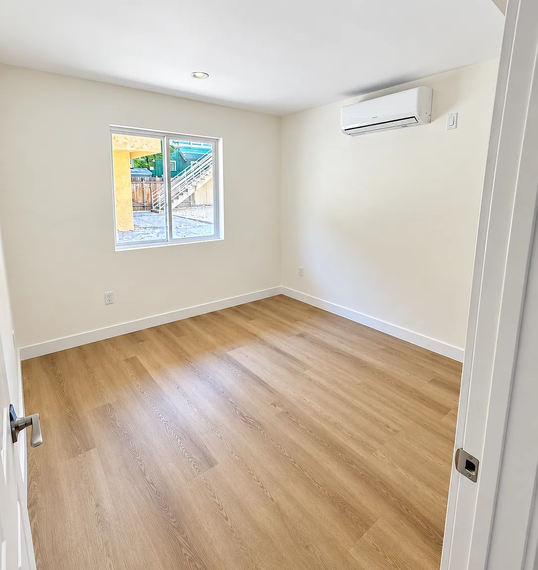 1 bed, 402 sqft, $1,700 — Photo 3
