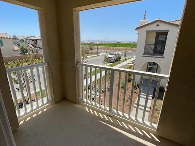 3966 E Coronado Privado — Photo 22