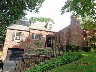 1st image of 310 Arlington Ave