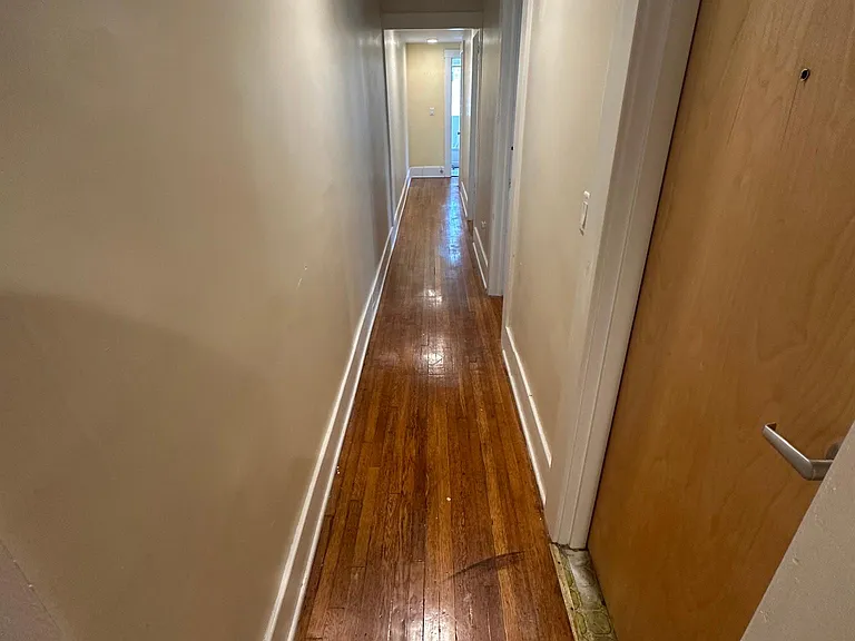 33 Norwood Ave — Photo 14