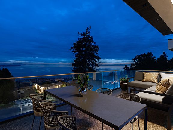 3rd image of 14799 Oxenham Ave