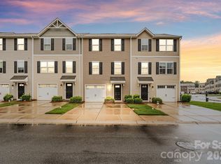 907 Taybyn Rd, Fort Mill, SC 29715