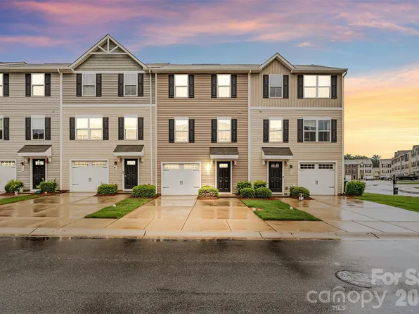 907 Taybyn Rd, Fort Mill, SC 29715