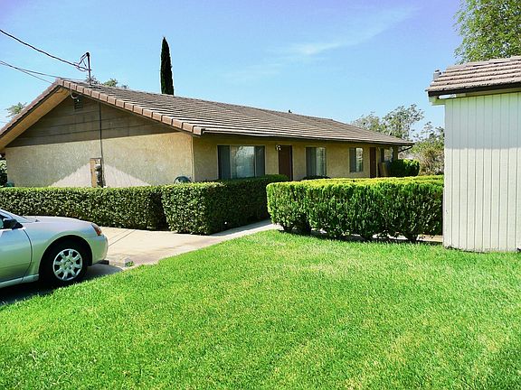 3rd image of 8466 Almond Ave