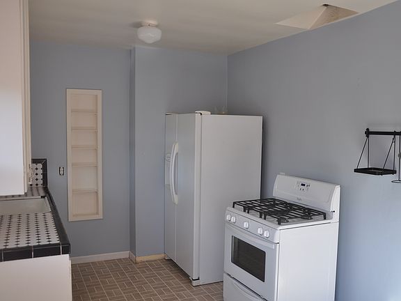 5th image of 8061 El Capitan Dr #1