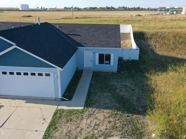 12379 Rainbow Loop, Epping, ND 58843