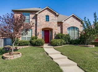 7010 Westover Dr, Rowlett, TX