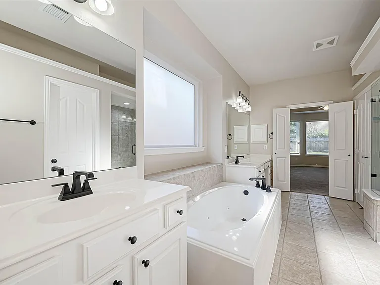4603 Camden Brook Ln — Photo 40