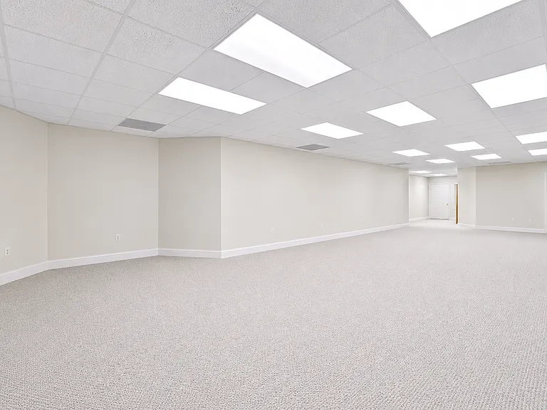 7395 Old Rico Rd — Photo 14