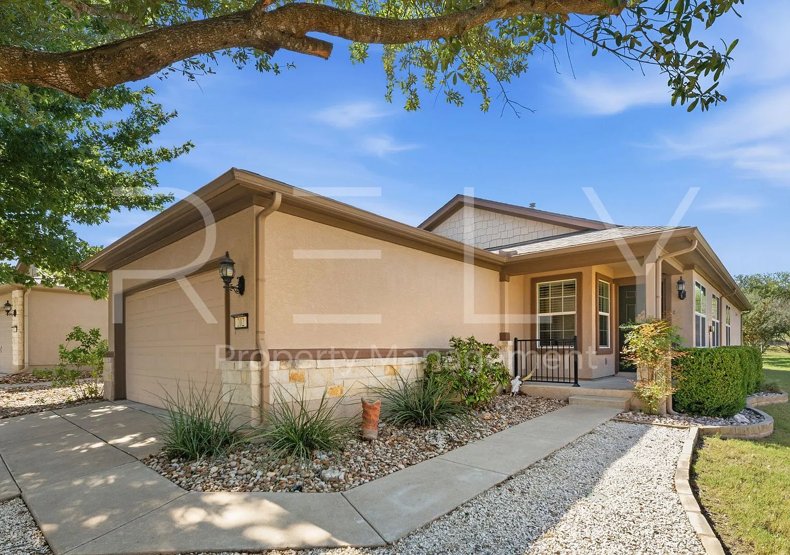 102 Huntsville Cv Georgetown, TX. 78633 — Photo 1