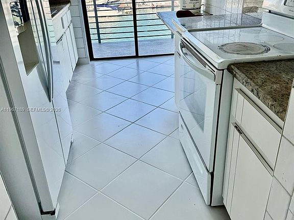 2nd image of 8100 Byron Ave APT 303