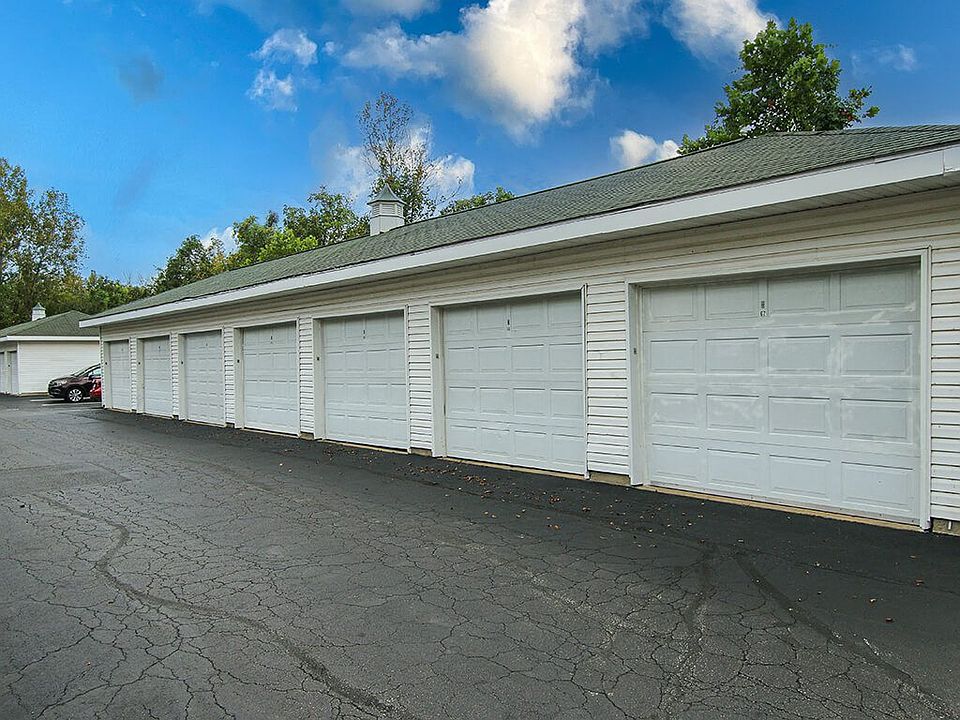 Private, Rentable Garages