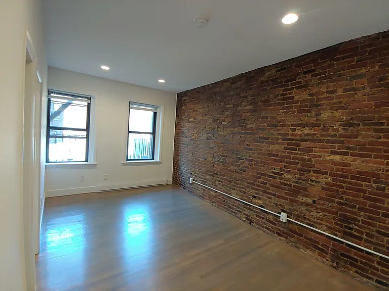 88 W Cedar St #4 — Photo 15