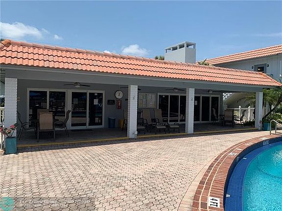 2nd image of 659 W Oakland Park Blvd APT 117C