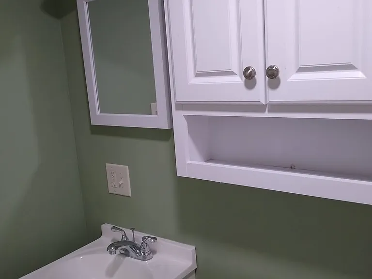 236 Kingsboro Ave #3 — Photo 2