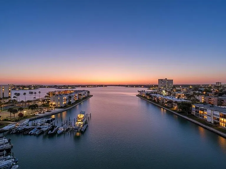 7300 Sun Island Dr S #905 — Photo 19