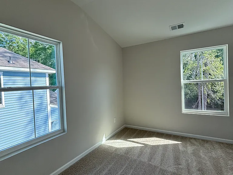65 Whispering Oaks Cir — Photo 16