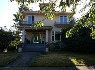 348 18th Ave E, Seattle, WA 98112