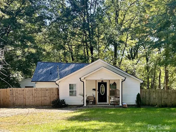 2421 Finchley Dr, Charlotte, NC 28215