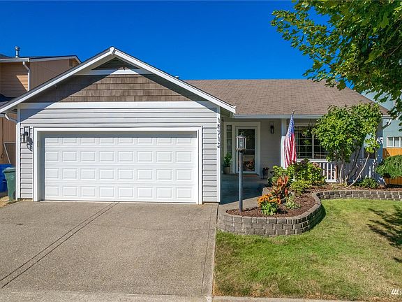 2nd image of 18712 17th Avenue Ct E