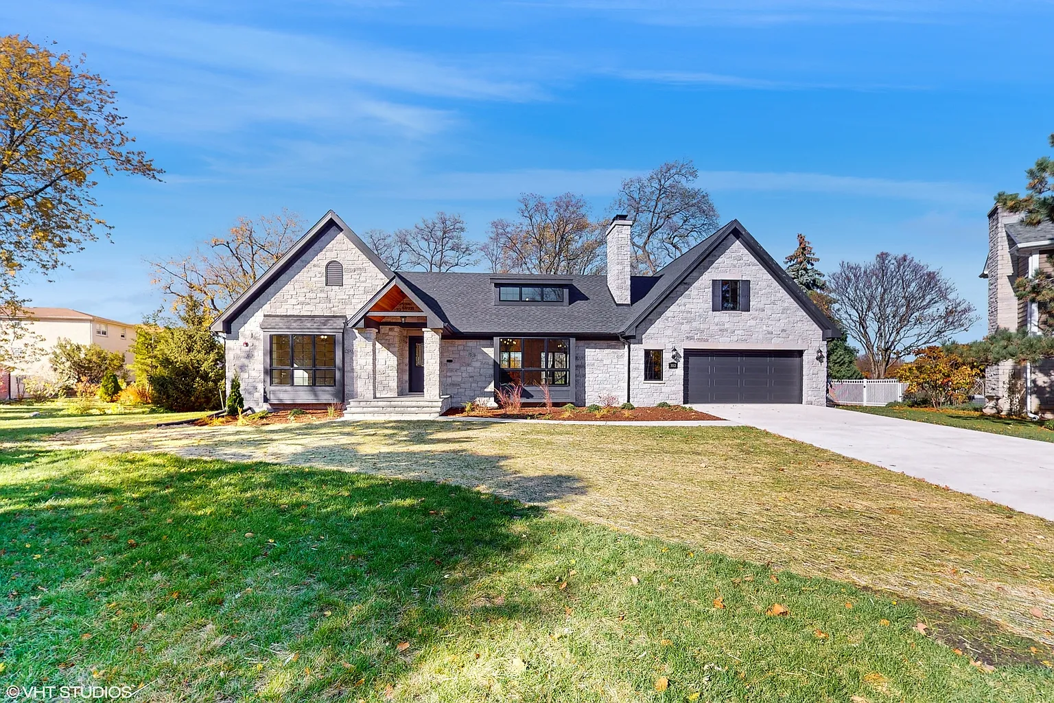 1012 Hastings St photo 1