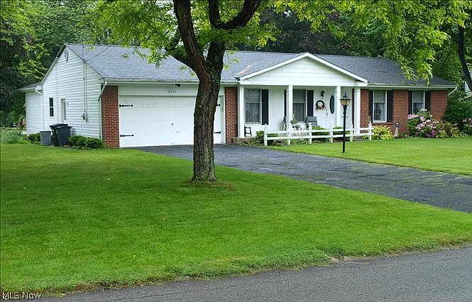 1st image of 8090 Brookwood Dr NE