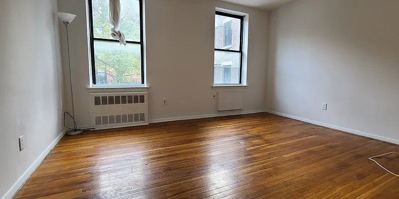 Rented by Makover Group Inc | media 13