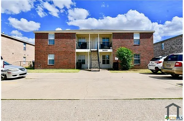 Building Photo - 3400 Hereford Ln #D
