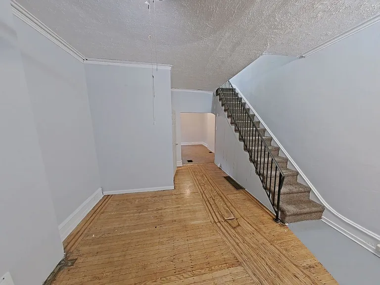 2304 N Smedley St — Photo 3