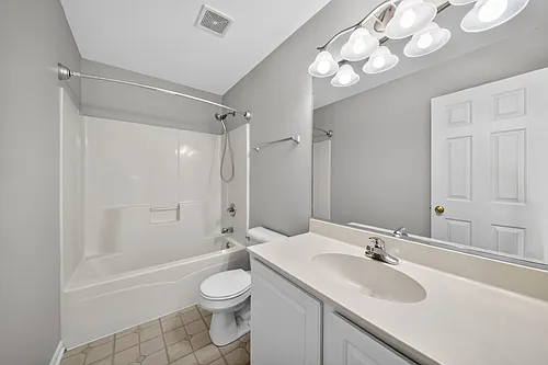 2321 Hudson Cir #2321 Photo 1