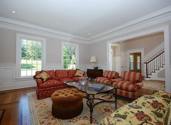 4th image of 85 Four Winds Ln