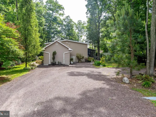 37777 Willow St, Ocean View, DE 19970